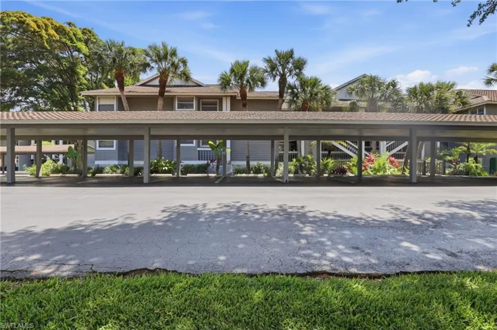 660  Wiggins Bay  DR, Naples, FL 34110