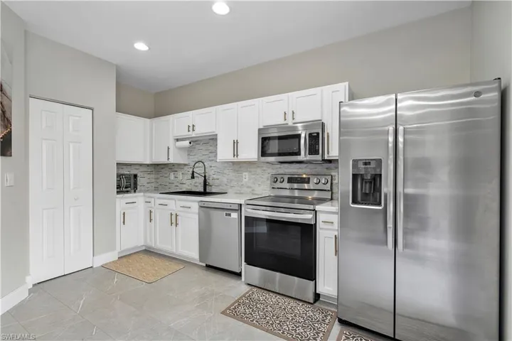 10031  Ravello  BLVD, Fort Myers, FL 33905