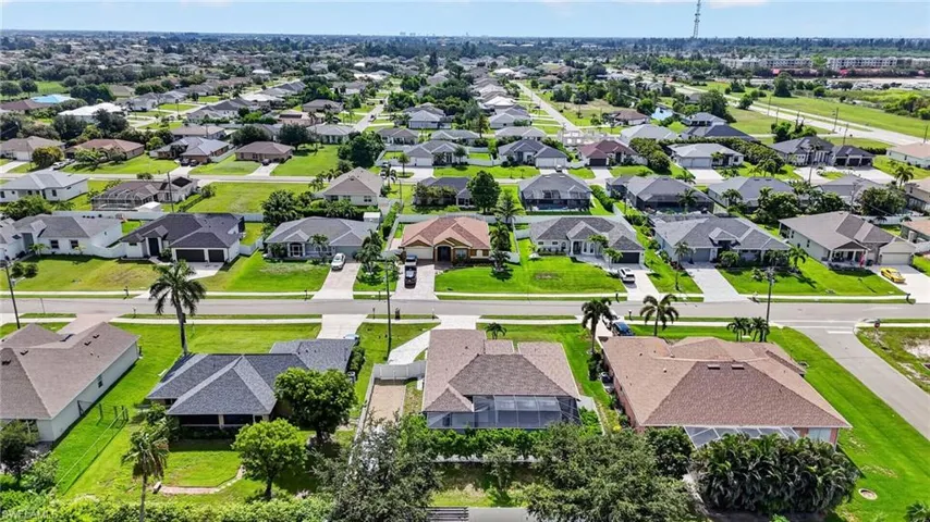 420 Sw 29th Ave, Cape Coral, Florida 33991