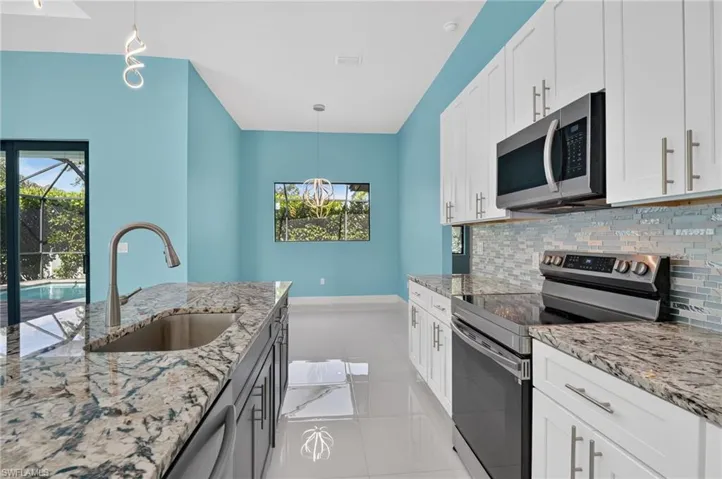 420 Sw 29th Ave, Cape Coral, Florida 33991
