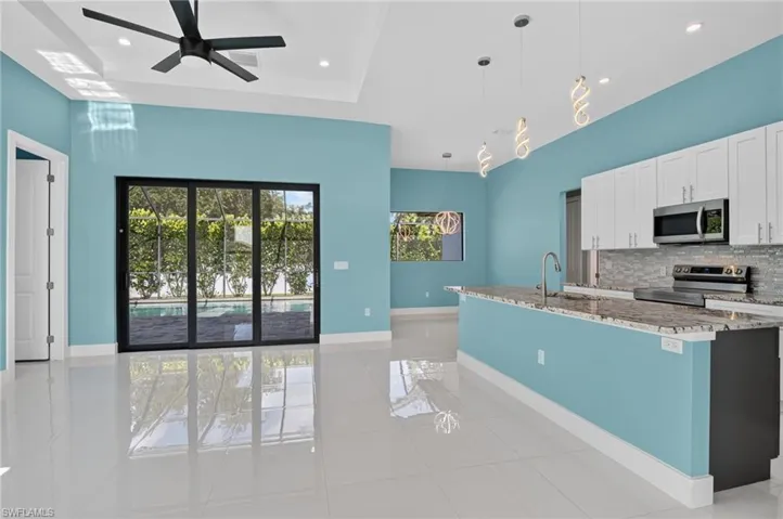 420 Sw 29th Ave, Cape Coral, Florida 33991