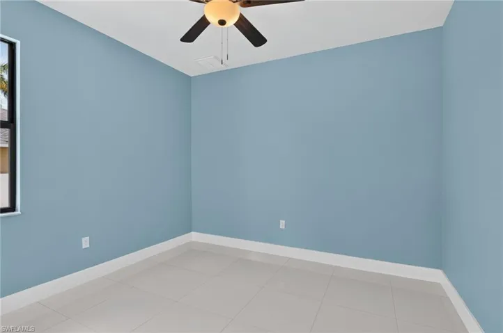 420 Sw 29th Ave, Cape Coral, Florida 33991