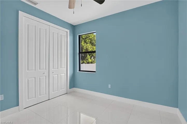 420 Sw 29th Ave, Cape Coral, Florida 33991