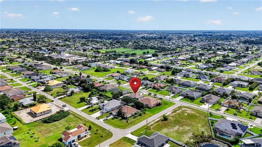 420 Sw 29th Ave, Cape Coral, Florida 33991