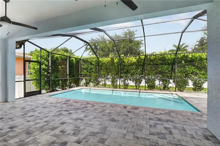 420 Sw 29th Ave, Cape Coral, Florida 33991