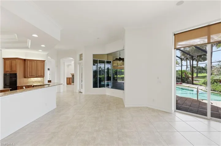 1687 Persimmon Dr, Naples, Florida 34109