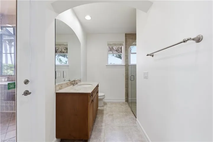 1687 Persimmon Dr, Naples, Florida 34109