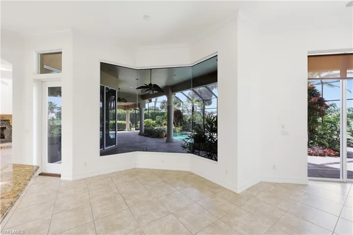 1687 Persimmon Dr, Naples, Florida 34109