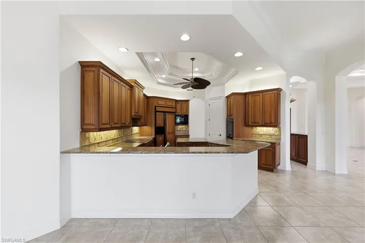 1687 Persimmon Dr, Naples, Florida 34109