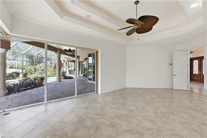 1687 Persimmon Dr, Naples, Florida 34109