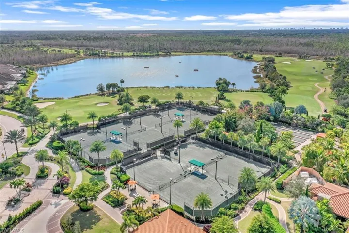 9393 Pocida Ct 104, Naples, Florida 34119