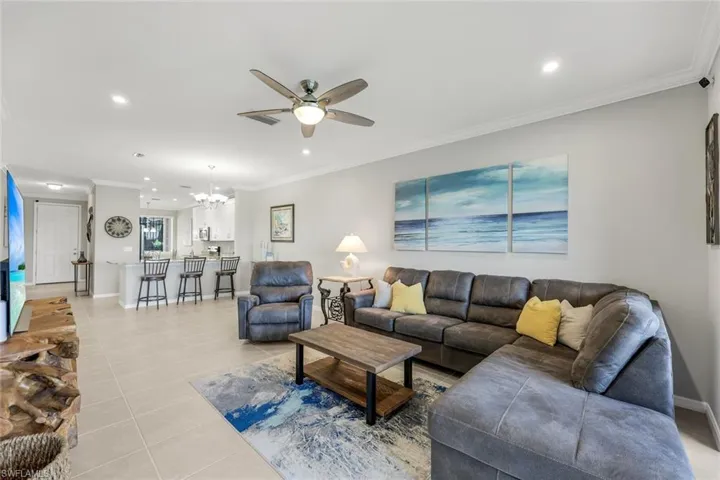 9393 Pocida Ct 104, Naples, Florida 34119