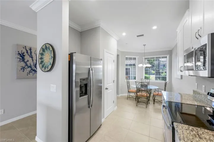 9393 Pocida Ct 104, Naples, Florida 34119
