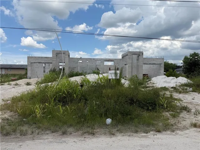 1121/1123 Harold Ave S, Lehigh Acres, Florida 33973