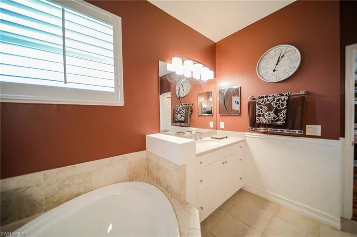 10822 Tiberio Dr, Fort Myers, Florida 33913