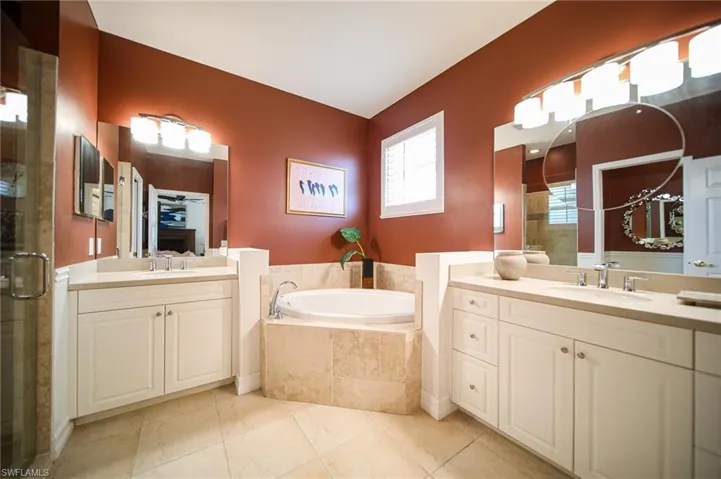 10822 Tiberio Dr, Fort Myers, Florida 33913