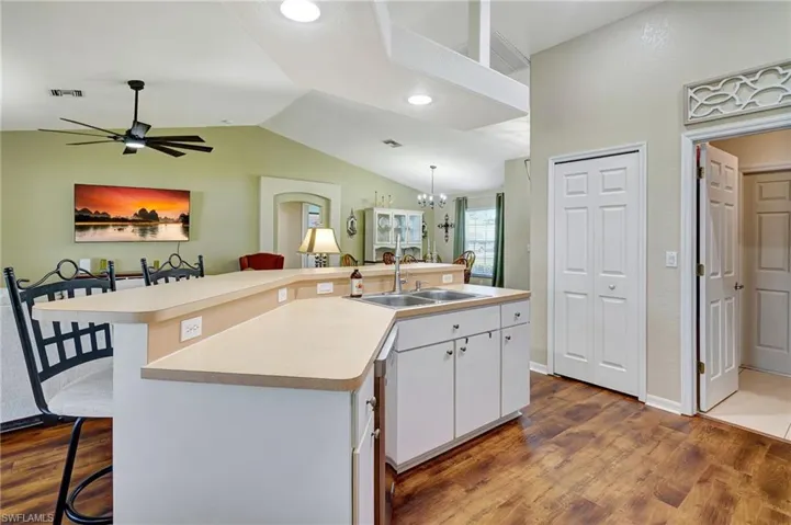 4105 SW 9th  AVE, Cape Coral, FL 33914