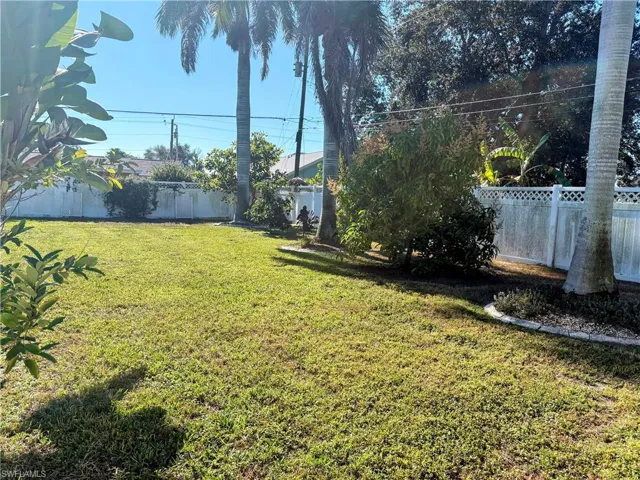 4436 SE 11th  PL, Cape Coral, FL 33904