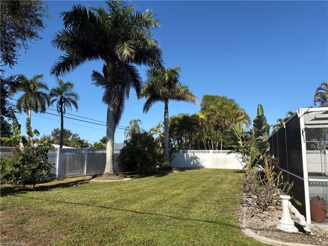 4436 SE 11th  PL, Cape Coral, FL 33904
