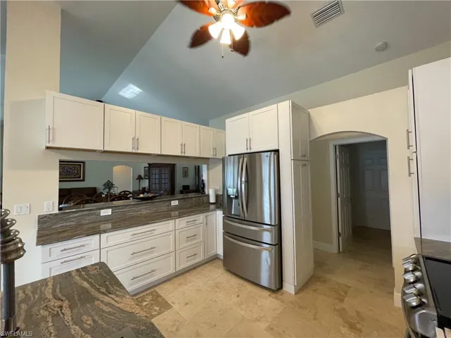 4436 SE 11th  PL, Cape Coral, FL 33904