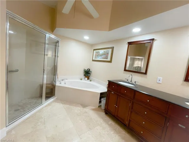 4436 SE 11th  PL, Cape Coral, FL 33904