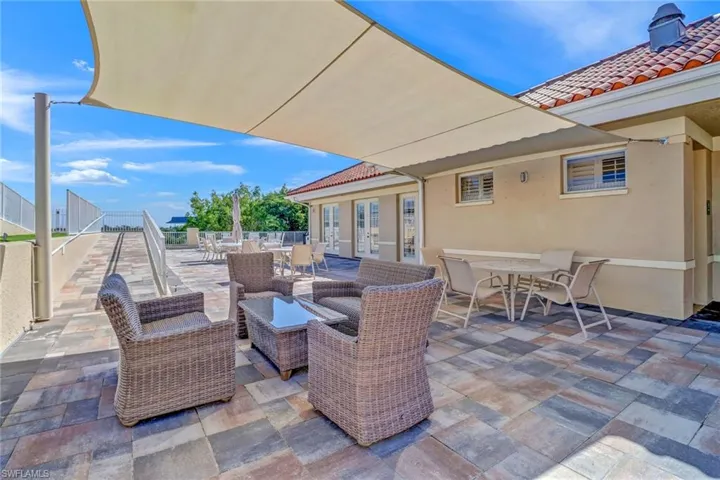 450  Bayfront  PL, Naples, FL 34102