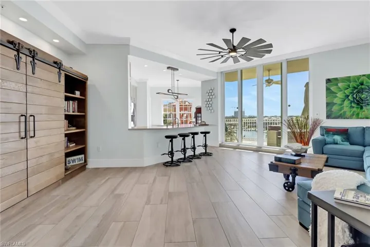 450  Bayfront  PL, Naples, FL 34102