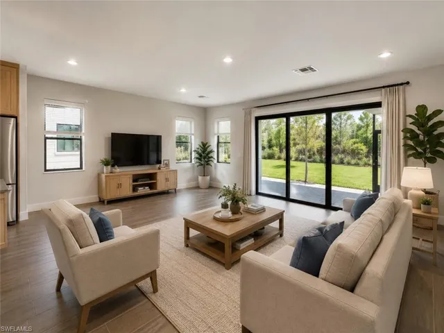 19278 Hinkley Dr, Estero, Florida 33928