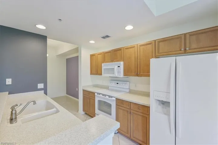 8261  Pathfinder  LOOP, Fort Myers, FL 33919