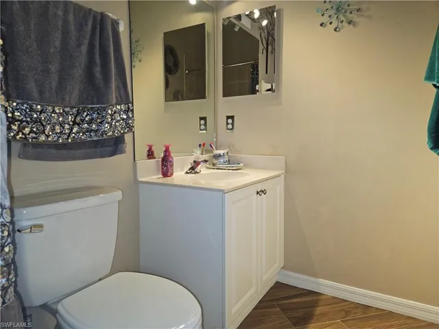 18300 Plumbago Ct, Lehigh Acres, Florida 33972