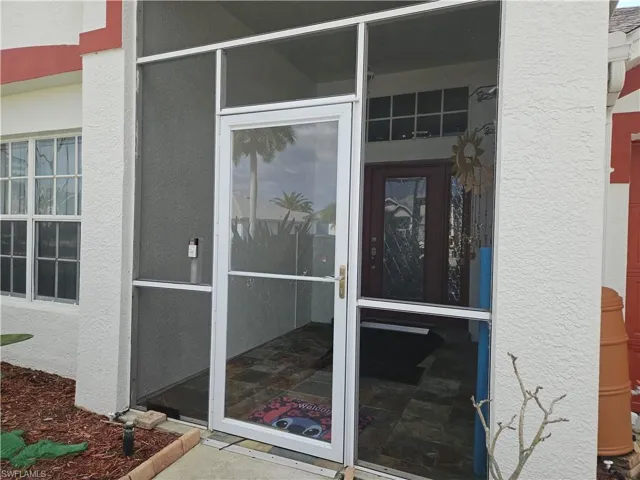18300 Plumbago Ct, Lehigh Acres, Florida 33972