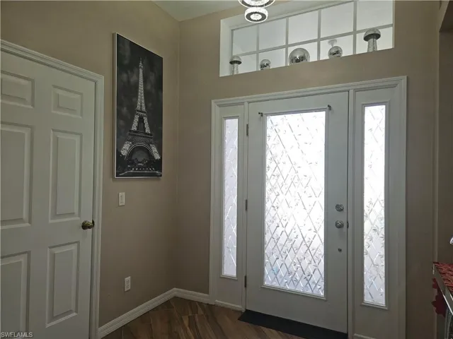 18300 Plumbago Ct, Lehigh Acres, Florida 33972