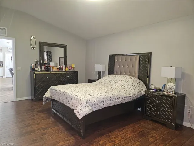 18300 Plumbago Ct, Lehigh Acres, Florida 33972