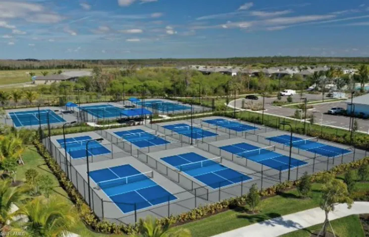 16717  Seasons Coast  DR, Bonita Springs, FL 34135