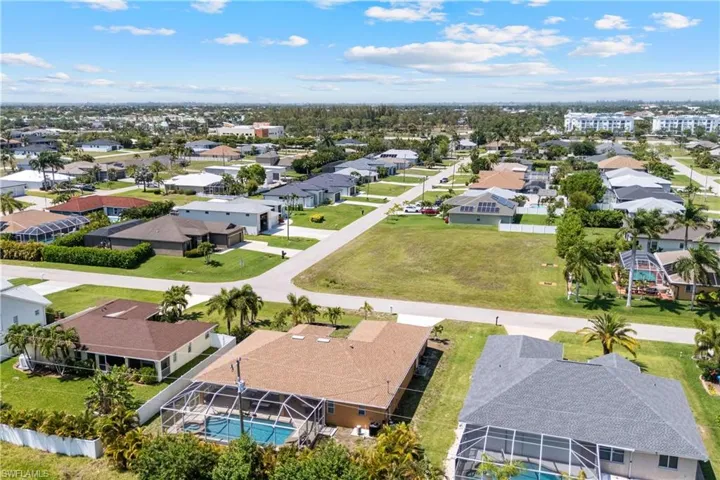 2228 SW 26th  TER, Cape Coral, FL 33914