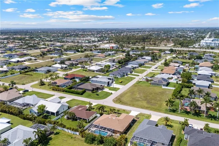 2228 SW 26th  TER, Cape Coral, FL 33914