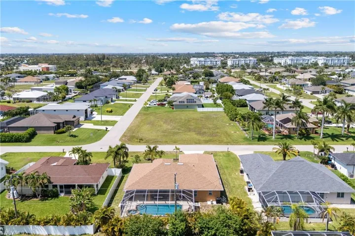 2228 SW 26th  TER, Cape Coral, FL 33914