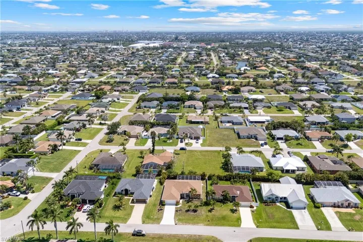 2228 SW 26th  TER, Cape Coral, FL 33914