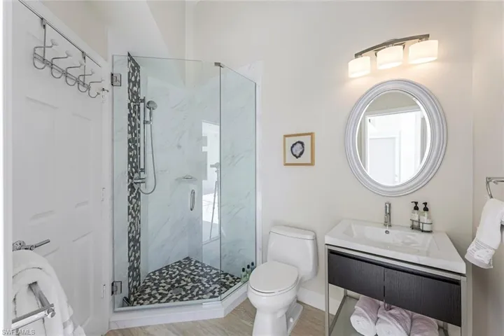 Cabana bath