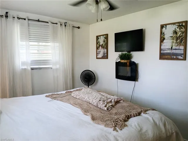 261  Dover  DR, North Fort Myers, FL 33917