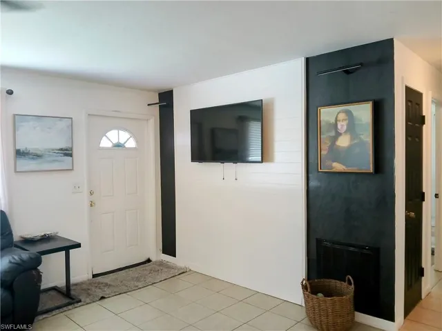 261  Dover  DR, North Fort Myers, FL 33917