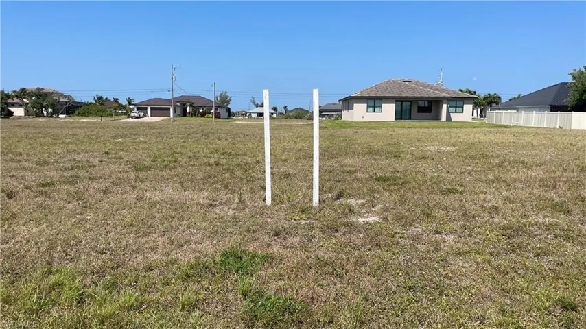 1216  Old Burnt Store N RD, Cape Coral, FL 33993