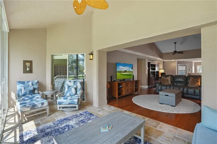 6820  San Marino  DR, Naples, FL 34108