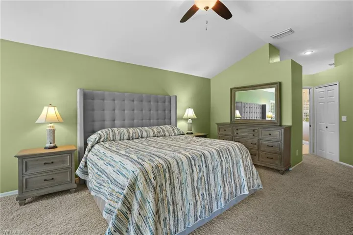 6820  San Marino  DR, Naples, FL 34108