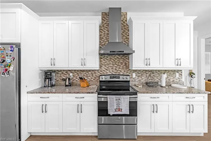 3682 12th Ave Ne, Naples, Florida 34120