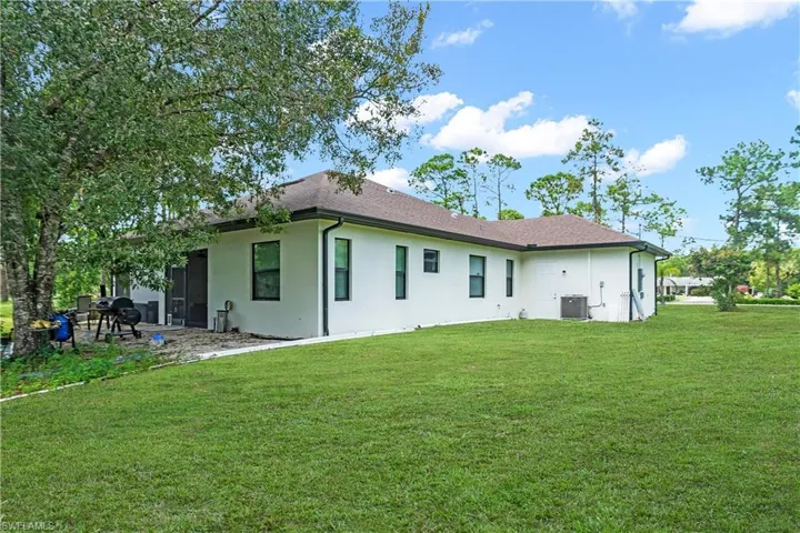 3682 12th Ave Ne, Naples, Florida 34120