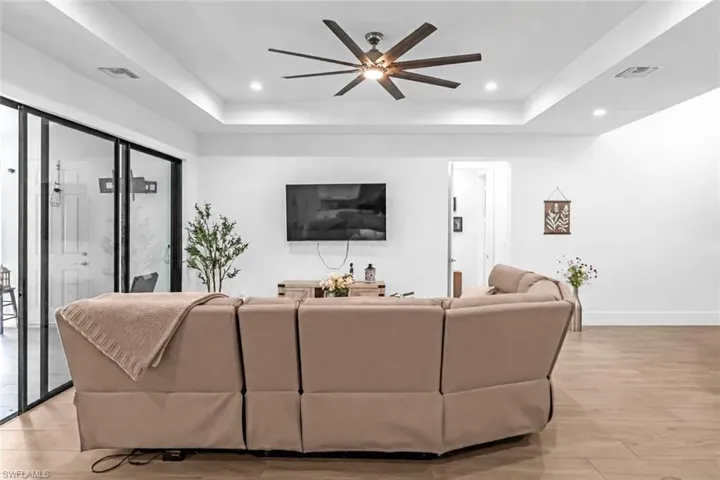 3682 12th Ave Ne, Naples, Florida 34120