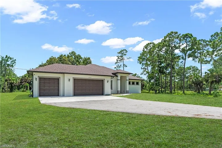 3682 12th Ave Ne, Naples, Florida 34120