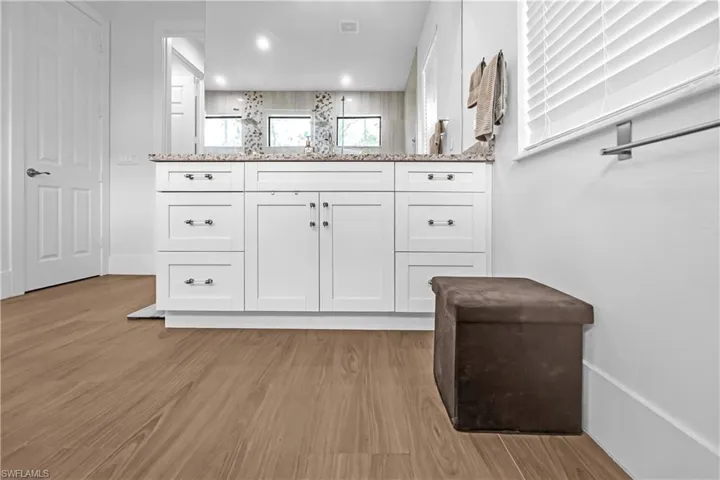3682 12th Ave Ne, Naples, Florida 34120