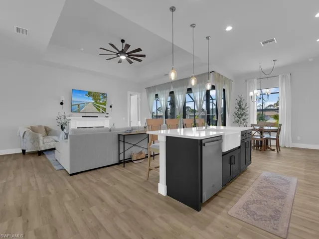 1826 SW 17th  AVE, Cape Coral, FL 33991